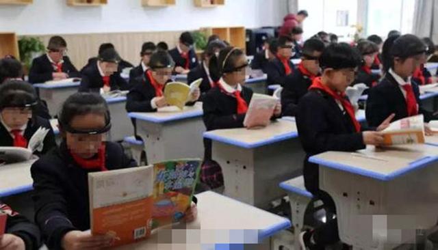 小學生戴頭環走神 類似緊箍咒般的黑科技監督學生上課
